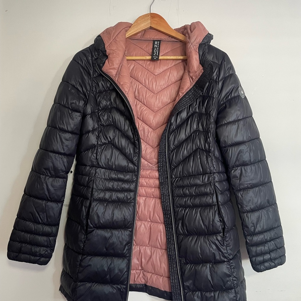 Noize Women's Black and Pink Puffer Jacket